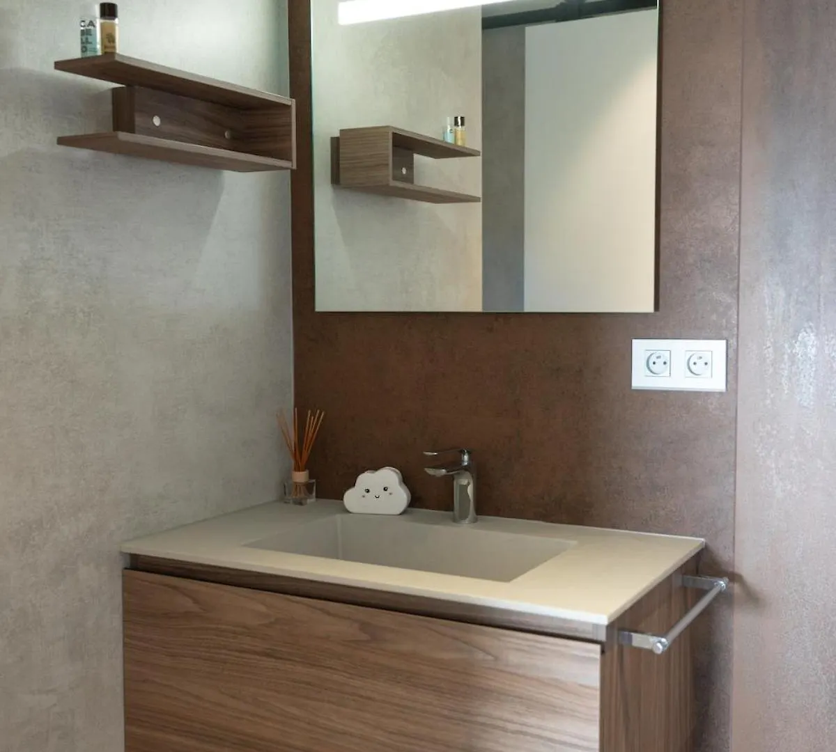 Cote Lac - Apartment In Luxury Villa Tresserve フランス